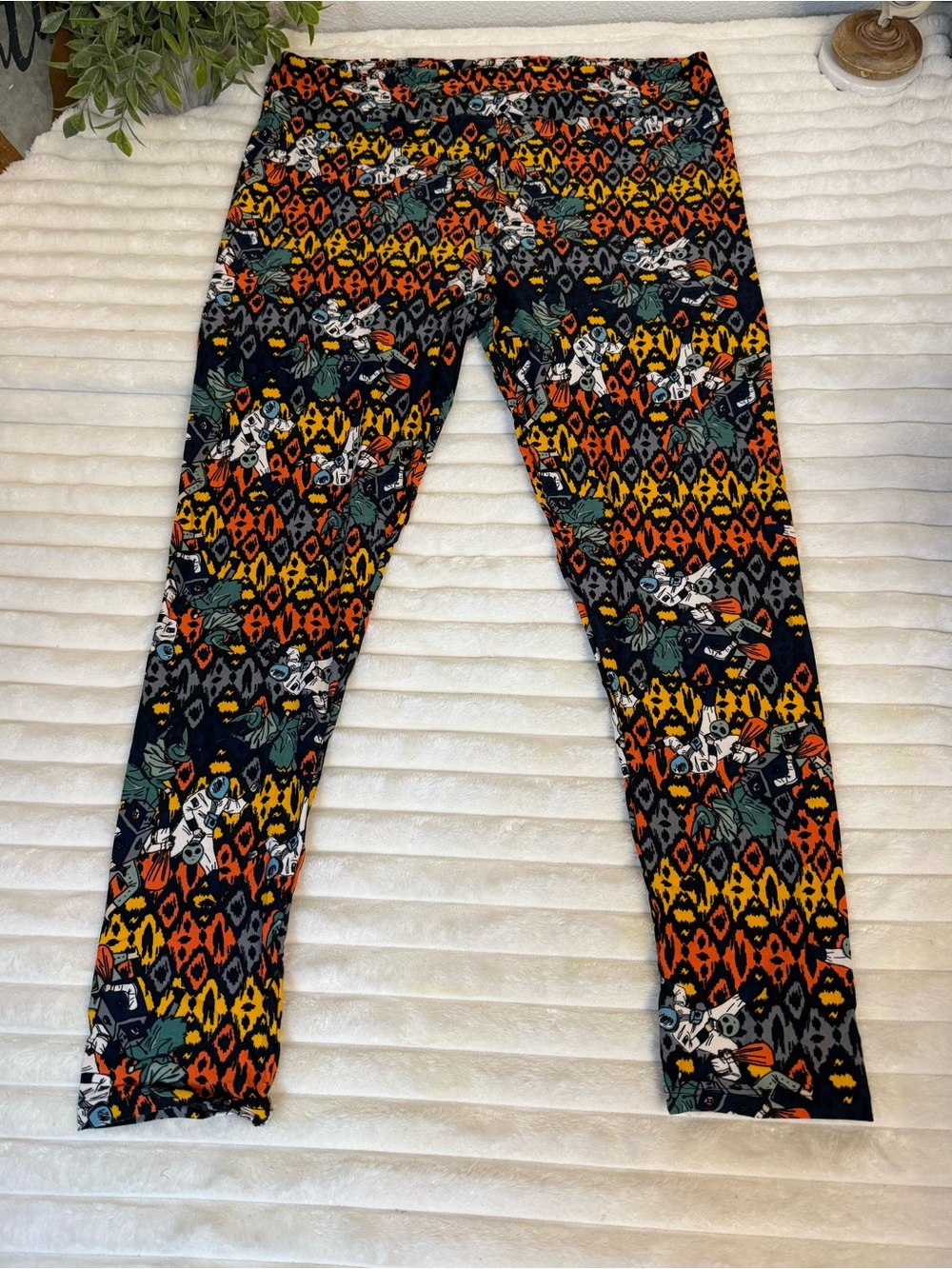 LulaRoe Halloween leggings size TC2